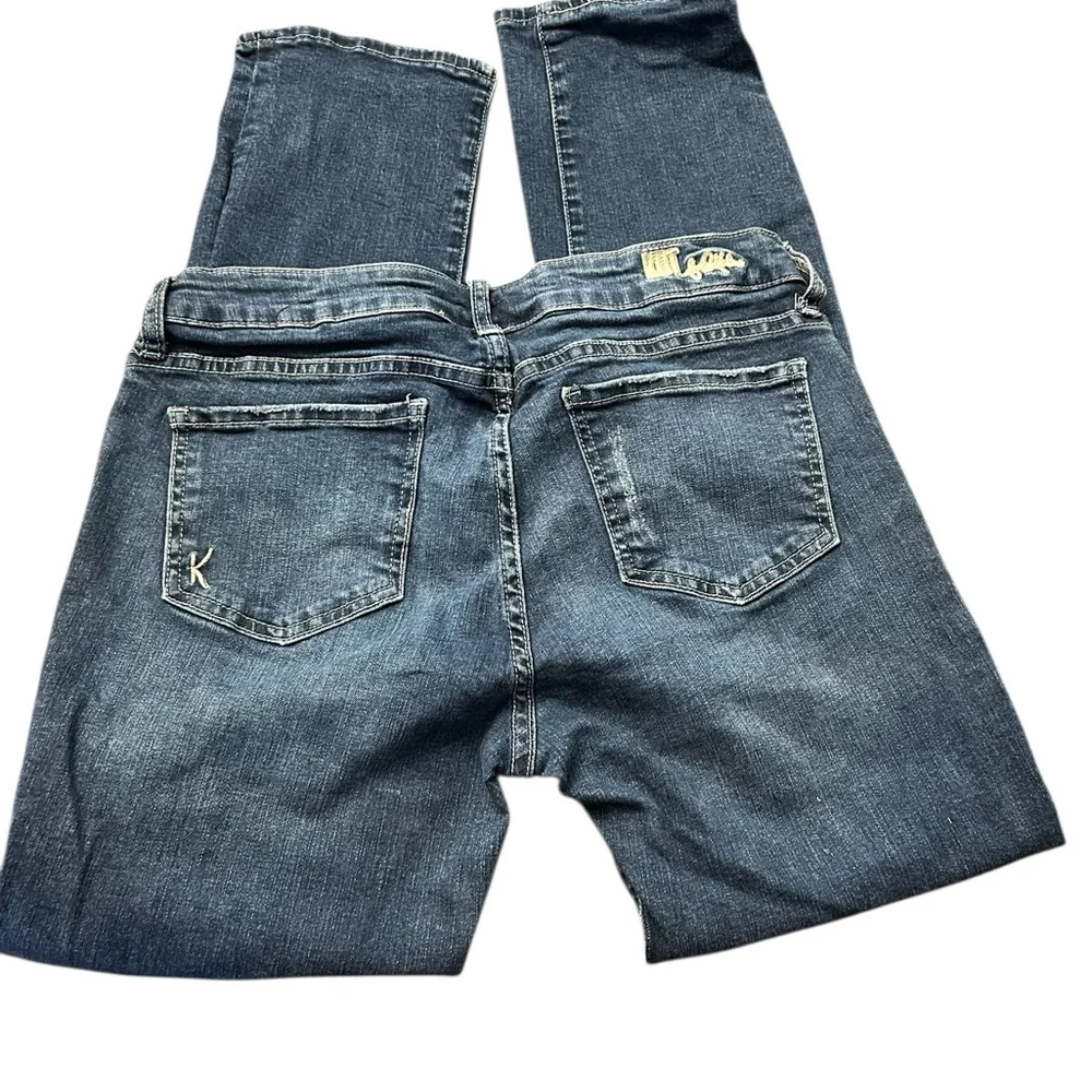 Kut from the Kloth Distressed Stretch Medium Wash Jeans Size 8 EUC Straight Leg - Picture 2 of 7